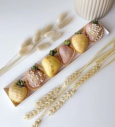 Клубничный бокс "Розовое золото"