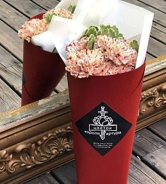 Композиция "Комплимент" из гвоздик