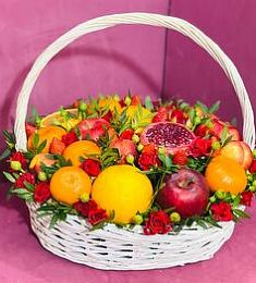 Подарочная корзина №21 с фруктами