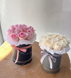 13 роз в коробке