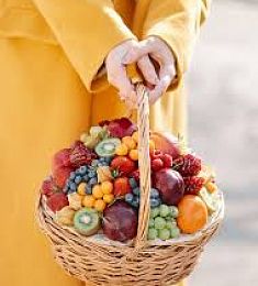 Подарочная корзина №27 с фруктами