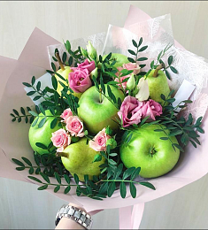 Букет из фруктов и цветов "Нюд"