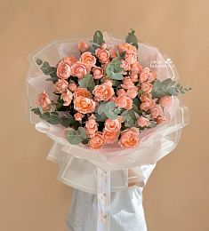 Букет "Медея" из пионовидной спрей розы