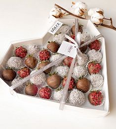 Клубничный бокс "Первое свидание"