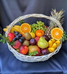 Подарочная корзина №11 с тропическими фруктами